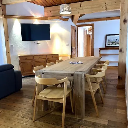 Chalet Niverollos By Alpstays